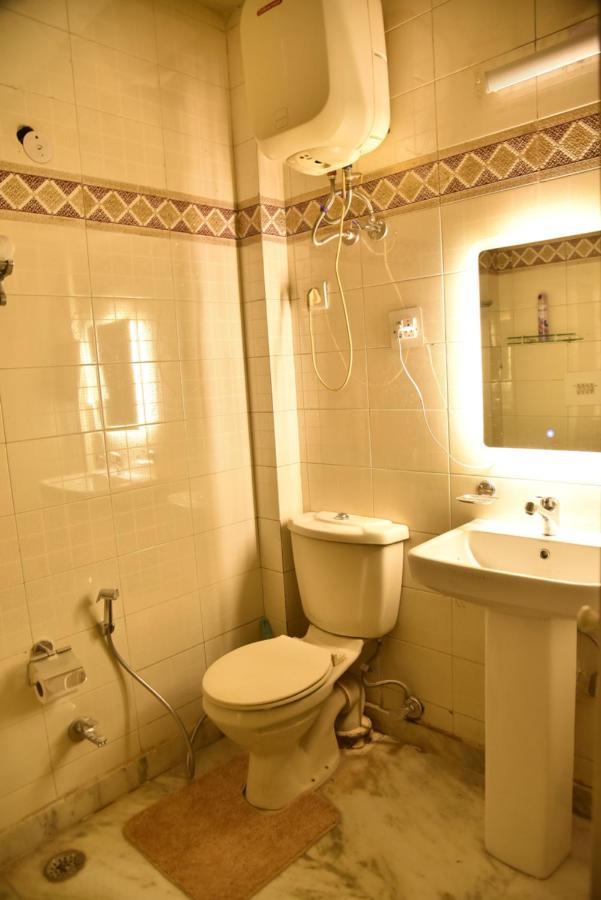 Jay Ally - Boutique Hotel Νέο Δελχί Εξωτερικό φωτογραφία
