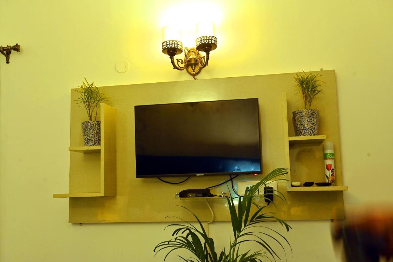 Jay Ally - Boutique Hotel Νέο Δελχί Εξωτερικό φωτογραφία